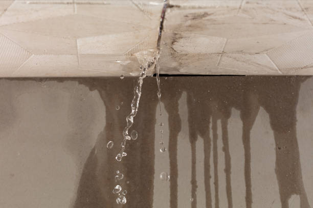 Professional Commercial Water Damage Restoration technician working in Alexandria, TN